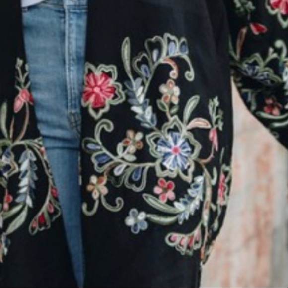 FLOWER CHILD-Embroidered Kimono Cardigan - Picture 5 of 5